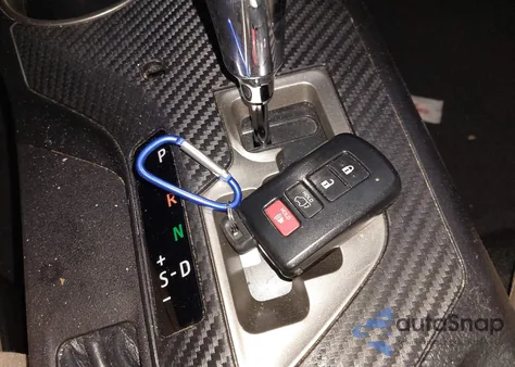 2014 Toyota Rav4 Limited z USA, uszkodzony, nr VIN 2T3DFREV4EW145120